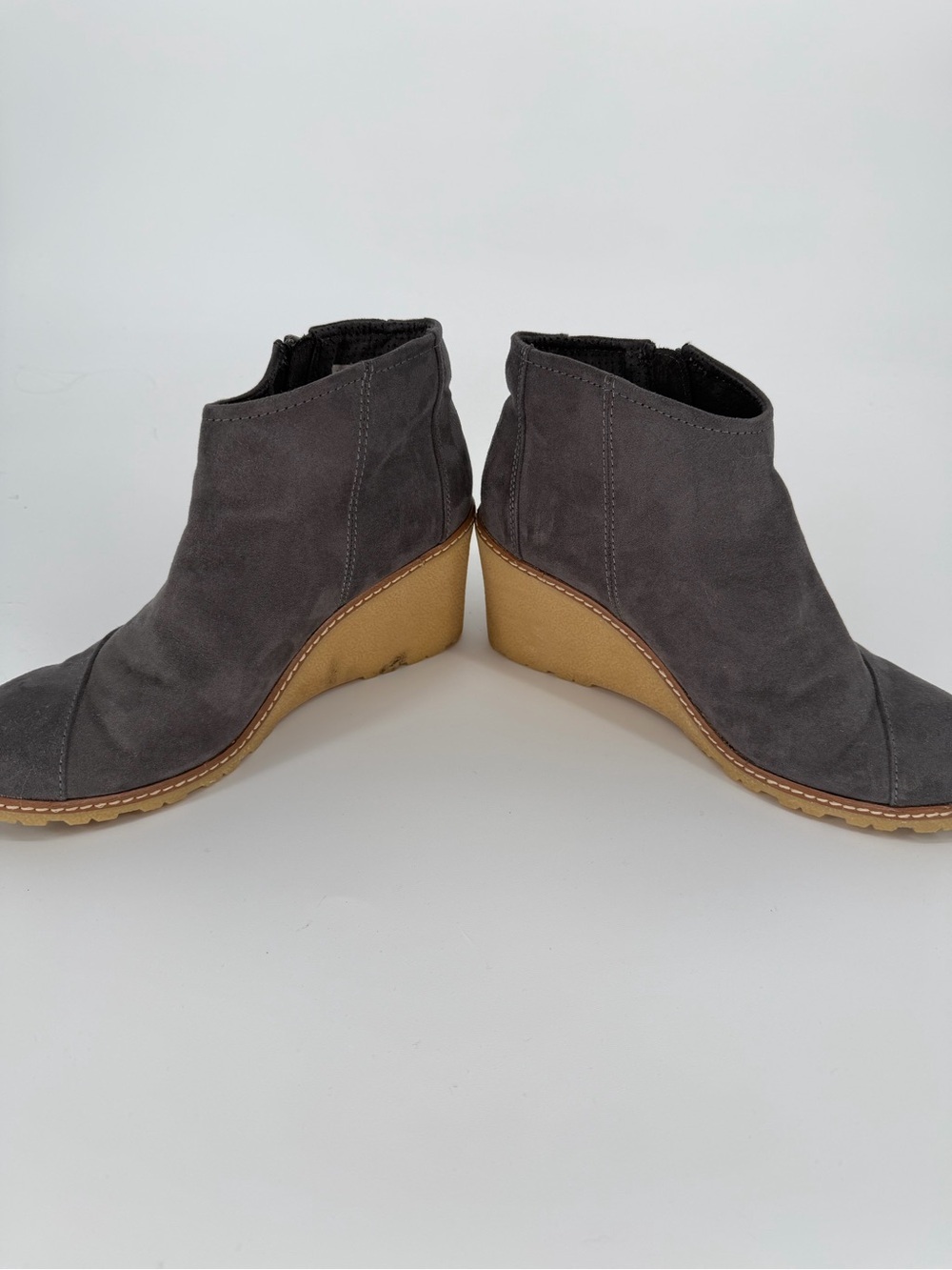 Toms Gray Suede Ankle Booties with Side Zip - Picture 5 of 7